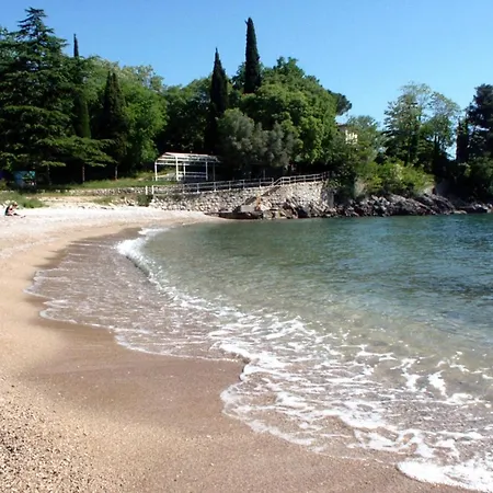 Apartmán With A Parking Space Lovran, Opatija - 7693 Lovran