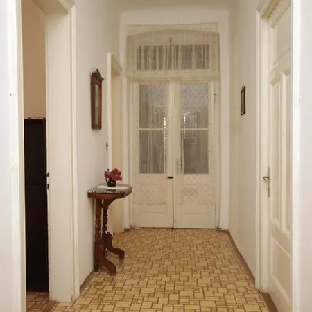 Apartmán With A Parking Space Lovran, Opatija - 7693 Lovran
